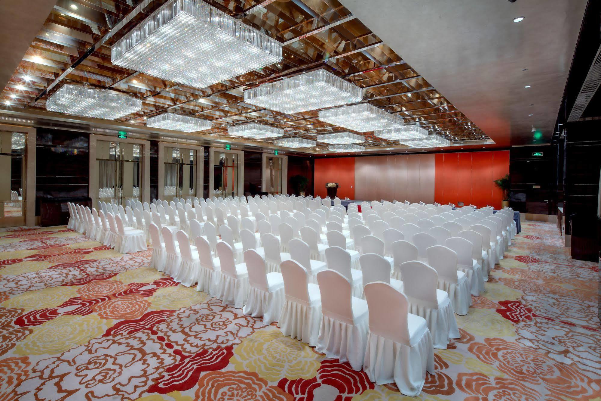 Sanding New Century Grand Hotel Yiwu Yiwu  Eksteriør bilde